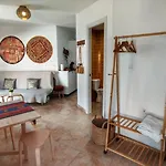 La Pequena Taifa Loft. Apartmán